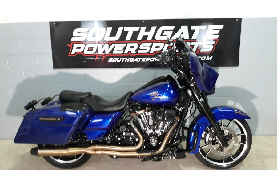 2013 Street Glide - Harley-Davidson®