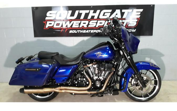 2013 Street Glide - Harley-Davidson®