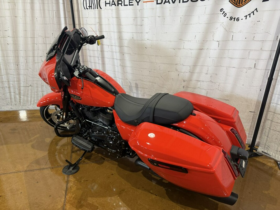 Harley-Davidson® Street Glide® 2026 FLHX 0034631508 BLOOD ORANGE