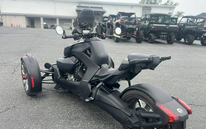 2024 Can-Am RYKER 900