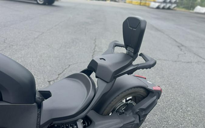 2024 Can-Am RYKER 900