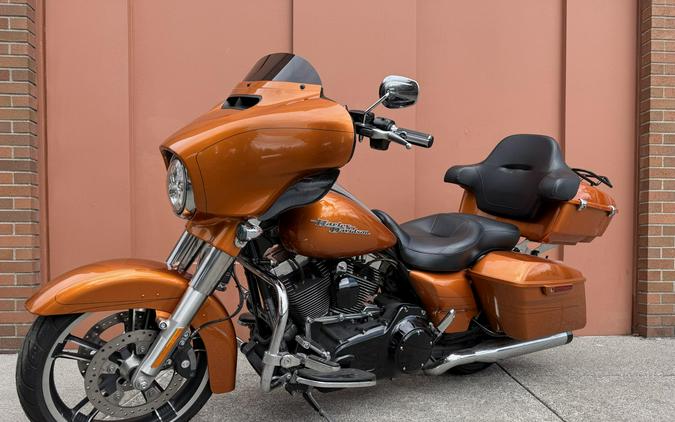 Harley-Davidson® Street Glide® Special Amber Whiskey
