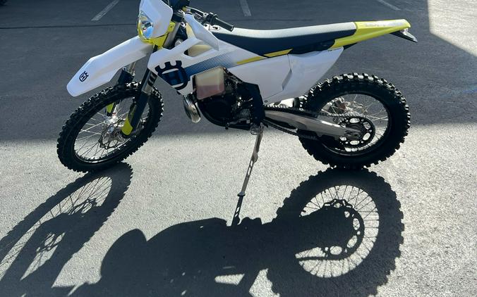 2024 Husqvarna TE 300