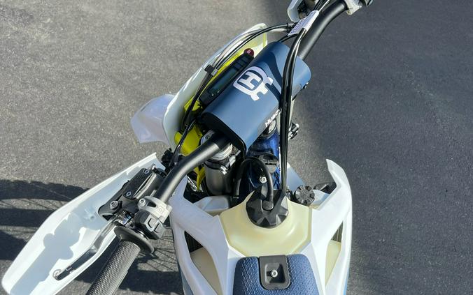 2024 Husqvarna TE 300