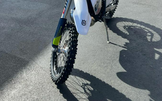 2024 Husqvarna TE 300