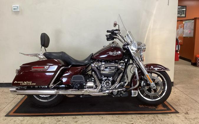 2018 Harley-Davidson Road King Twisted Cherry FLHR