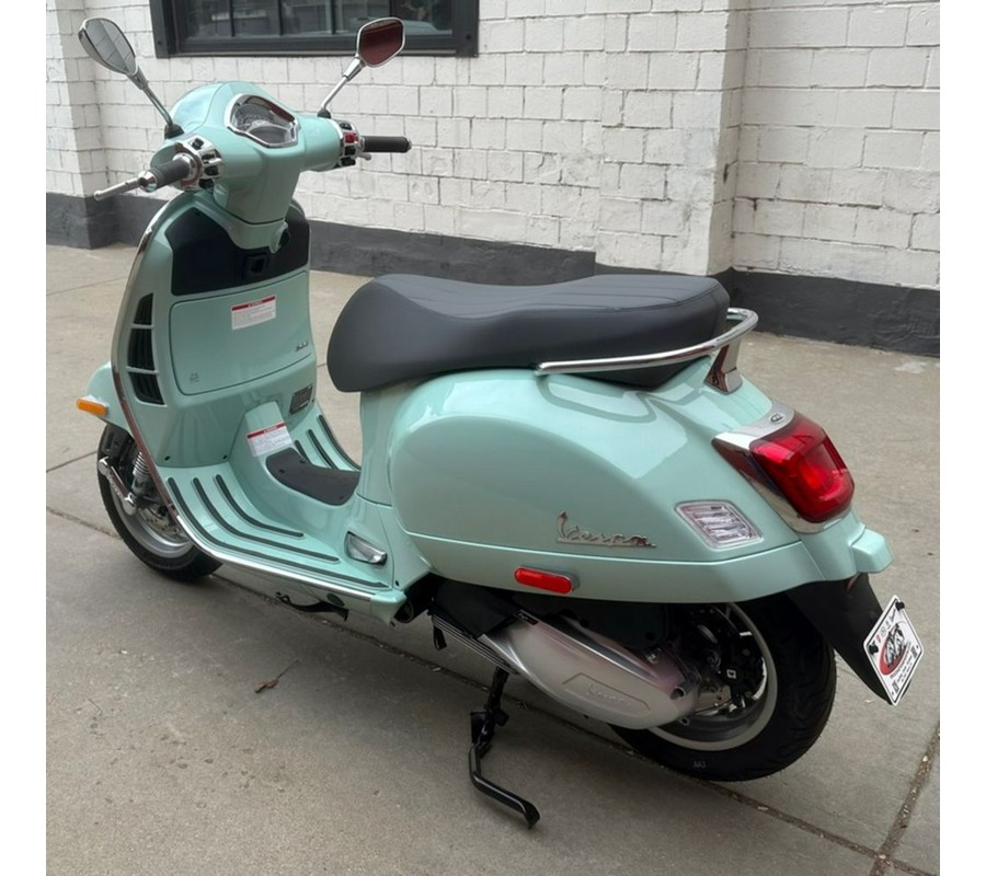 2024 Vespa GTS 300