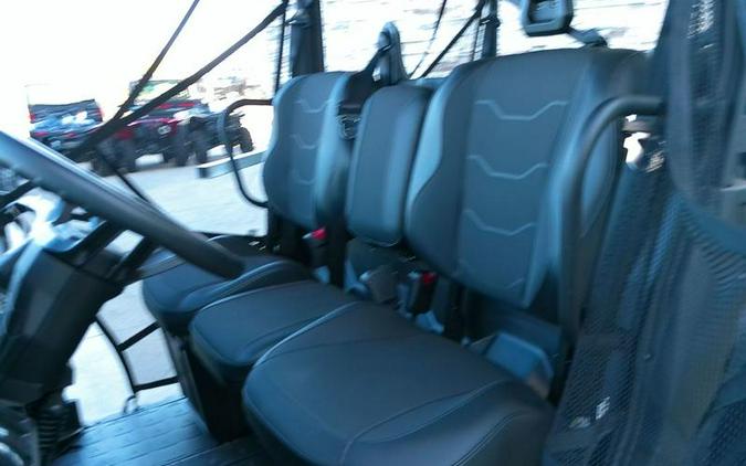 2026 Can-Am® Defender MAX XT HD9