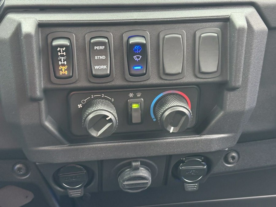 2027 Polaris Ranger Crew XP 1000 Cab