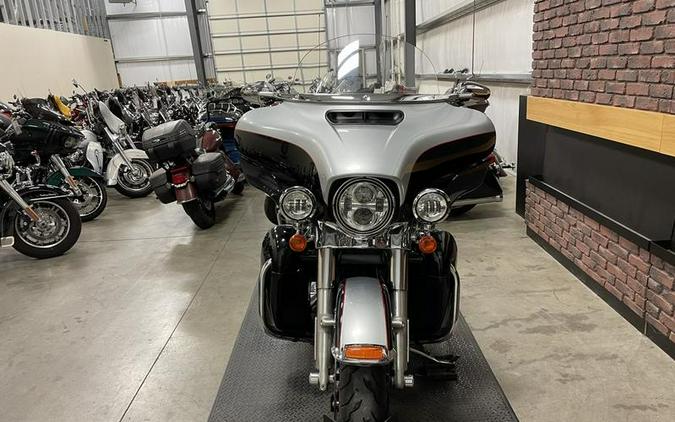 2015 Harley-Davidson® FLHTKL - Ultra Limited Low