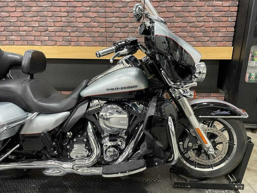 2015 Harley-Davidson® FLHTKL - Ultra Limited Low