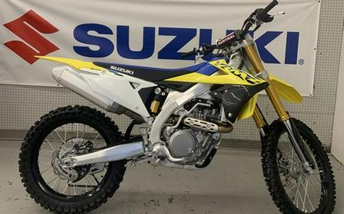 2024 Suzuki RM-Z450 First Look [with RM Army Kit]