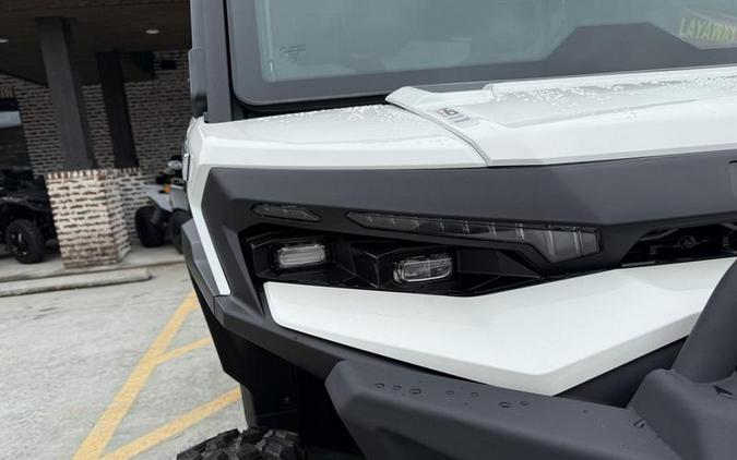 2026 Can-Am® Defender Limited HD11