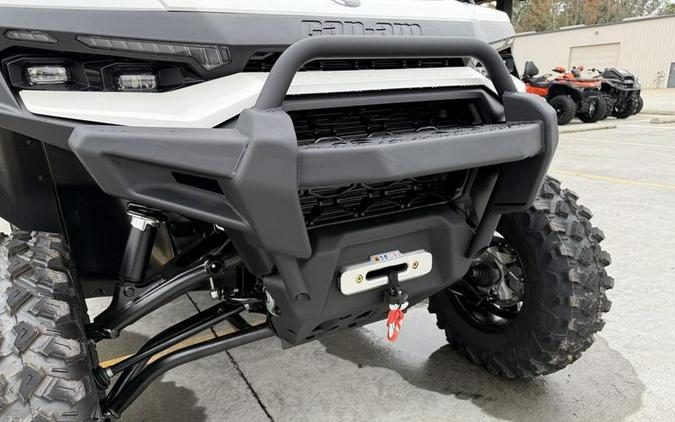 2026 Can-Am® Defender Limited HD11