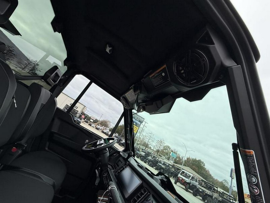 2026 Can-Am® Defender Limited HD11