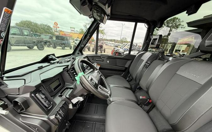 2026 Can-Am® Defender Limited HD11