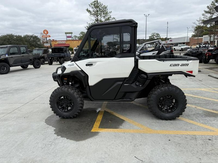 2026 Can-Am® Defender Limited HD11