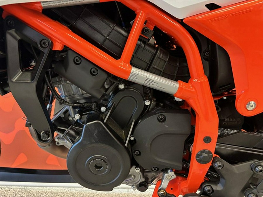 2026 KTM SMC 390 R