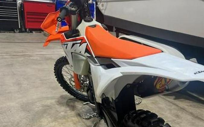 2023 KTM 450 XCF-W