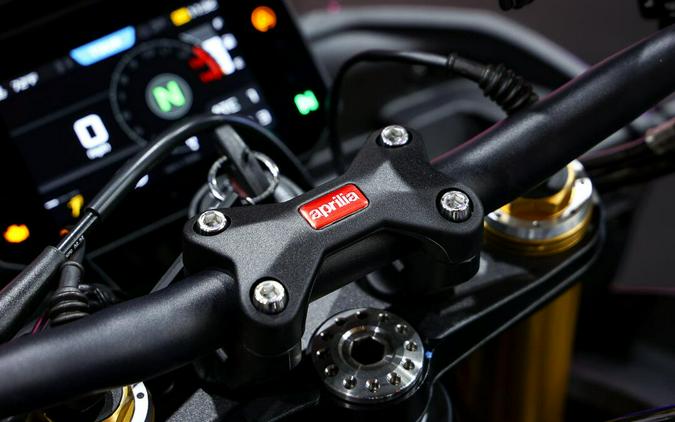 2027 APRILIA Tuono V4 Factory