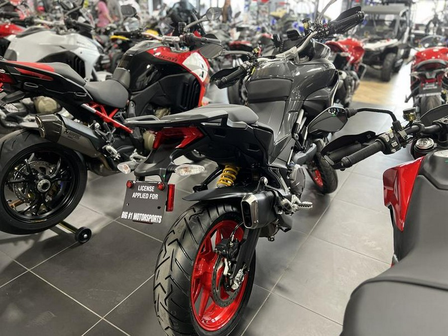 2023 Ducati Multistrada V2 S Thrilling Black & Street Grey