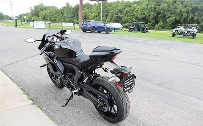 2025 Yamaha YZF-R7