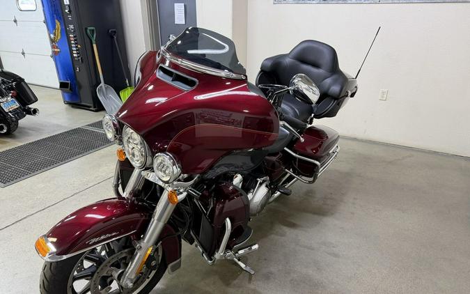 2016 Harley-Davidson® FLHTCU - Electra Glide® Ultra Classic®