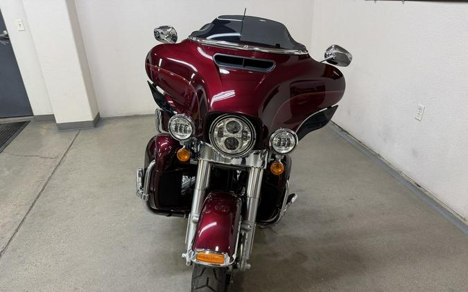 2016 Harley-Davidson® FLHTCU - Electra Glide® Ultra Classic®