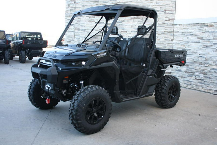 2026 Can-Am® Defender XT HD11 With 10.25 in.display