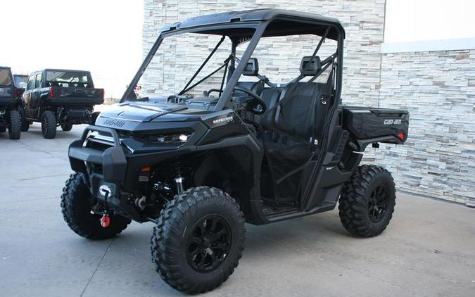 2026 Can-Am® Defender XT HD11 With 10.25 in.display