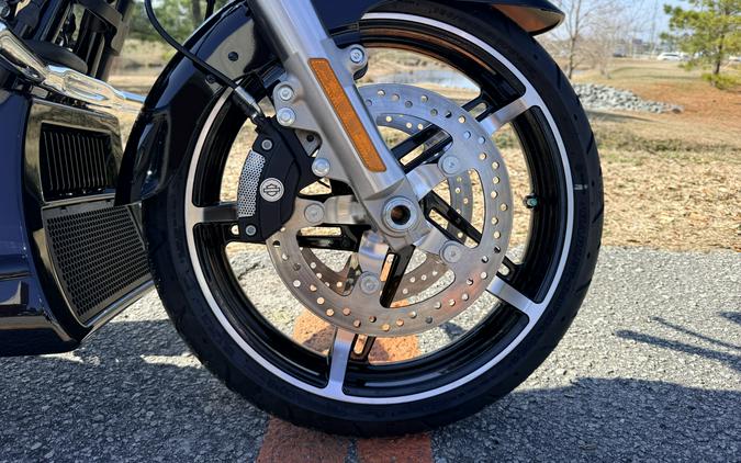2026 Harley-Davidson Street Glide FLHX