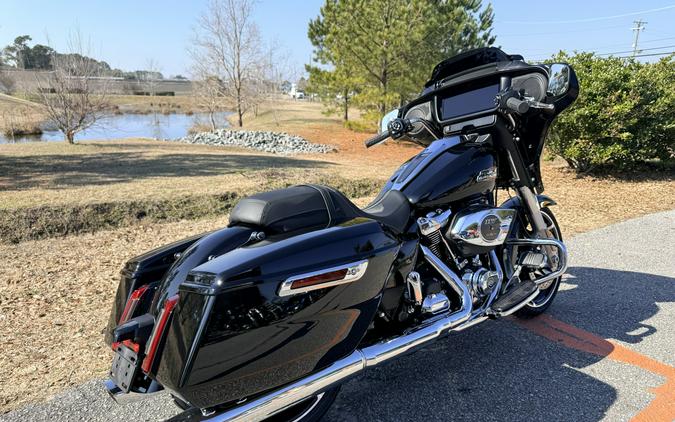 2026 Harley-Davidson Street Glide FLHX