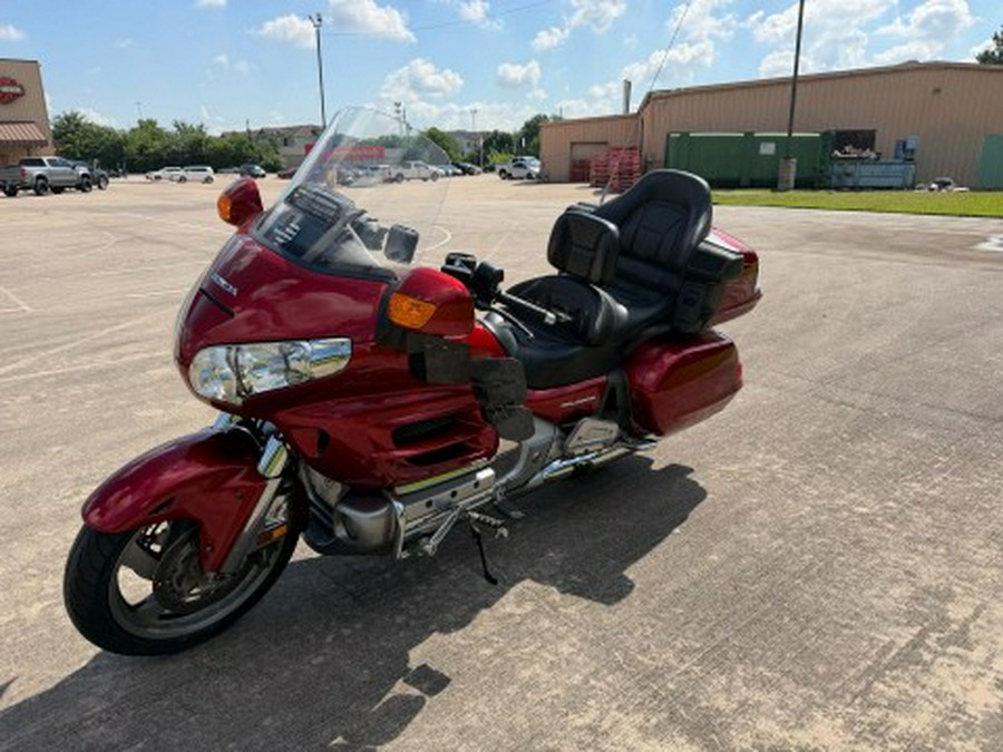 2010 Honda Gold Wing® Airbag