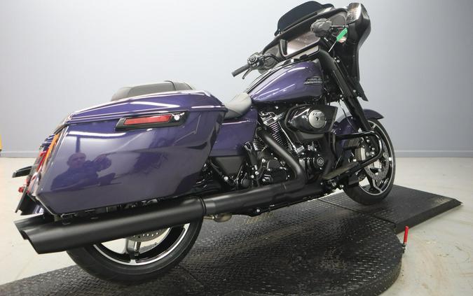 2026 Harley-Davidson Street Glide FLHX
