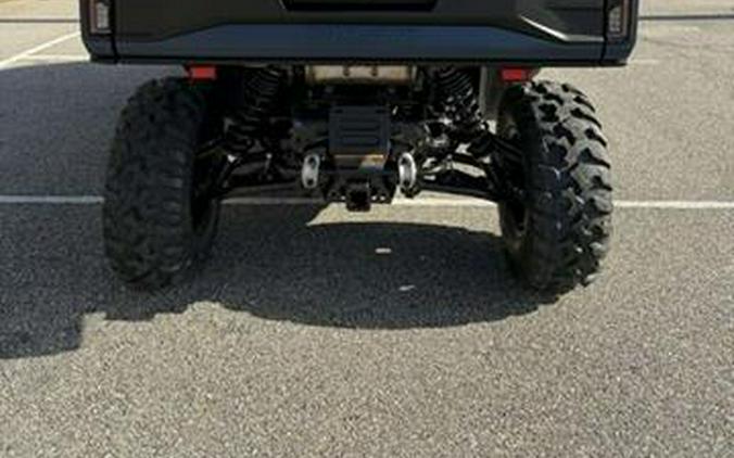 2026 Can-Am Defender MAX XT CAB HD11 with 10.25 in. touchscreen display