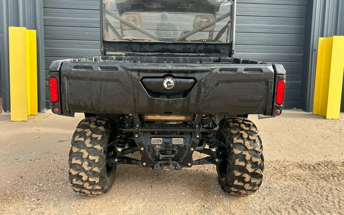 2025 Can-Am Defender HD7
