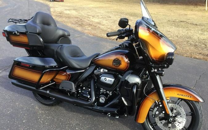 2024 Harley-Davidson® Ultra Limited TOBACCO FADE/BLACK