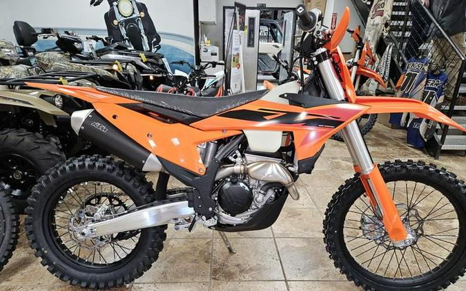 FIRST LOOK! 2024 KTM OFF-ROAD MODELS // 450XCF, 300XC, 350XCF, 125XC, 250XCF & 250XC