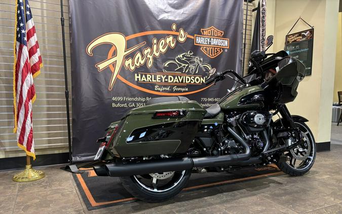 2026 Harley-Davidson® Road Glide® Olive Steel Metallic / Vivid Black Black Trim