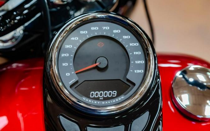 2026 Harley-Davidson Heritage Classic Cruiser FLHC