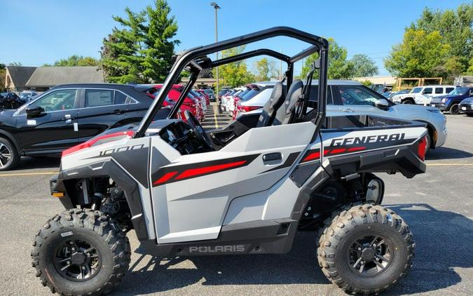 2025 Polaris® General 1000 Sport