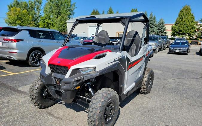 2025 Polaris® General 1000 Sport