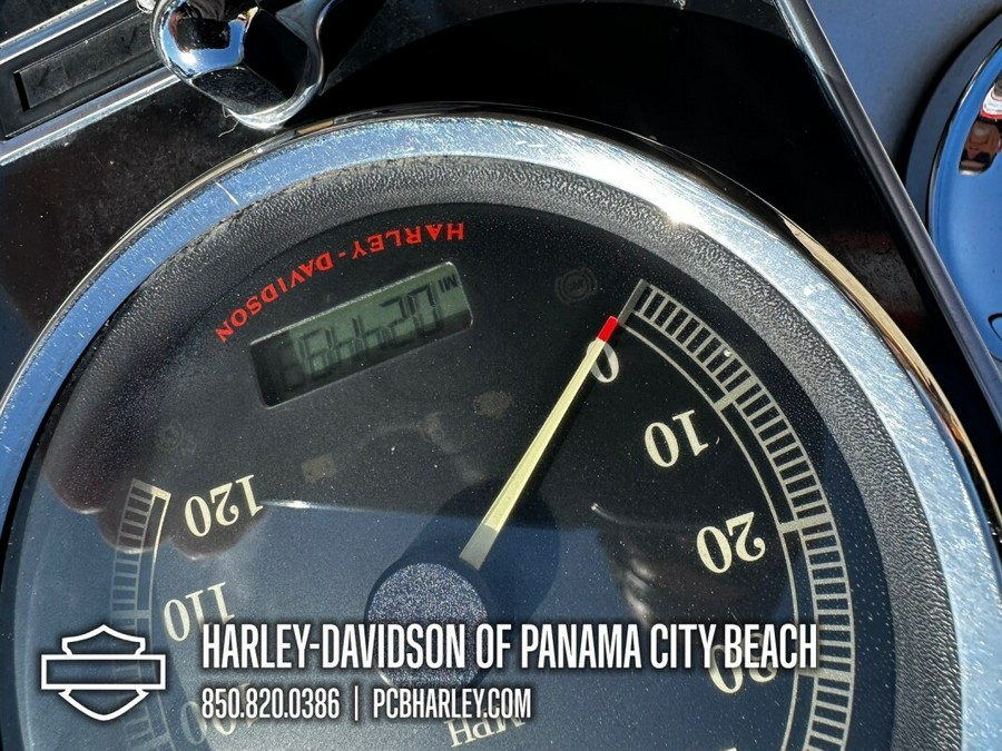 2011 Harley-Davidson® Fat Boy® Lo
