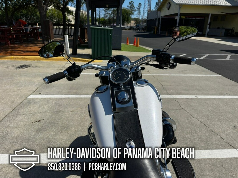 2011 Harley-Davidson® Fat Boy® Lo