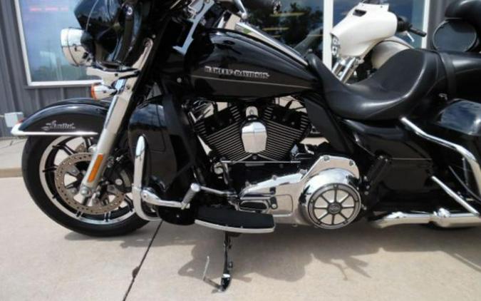 2015 Harley-Davidson® FLHTKL - Ultra Limited Low