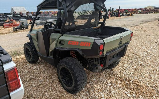 2020 Can-Am® Commander 800R