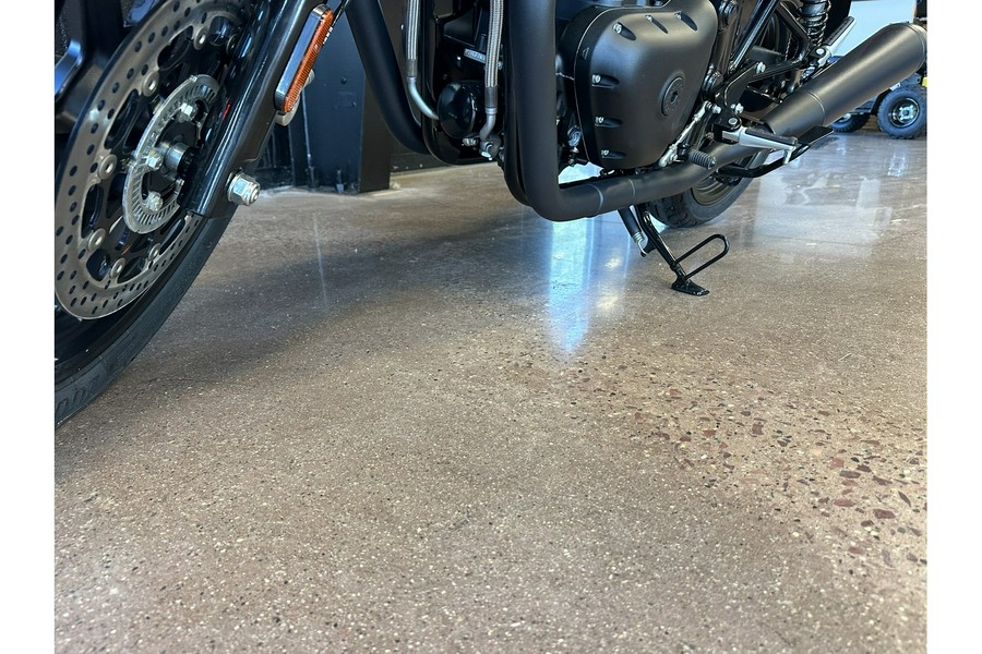 2024 Royal Enfield INT 650