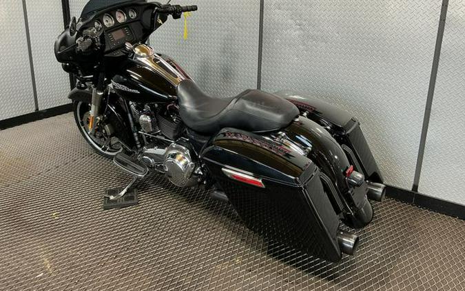 2014 Harley-Davidson Street Glide Base