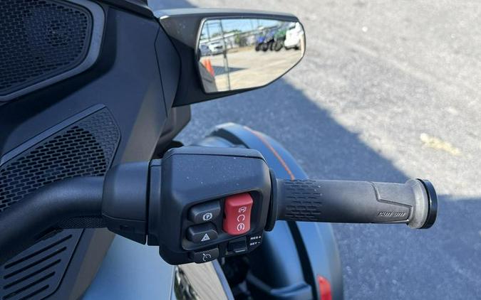 2026 Can-Am® Spyder RT Limited Platine