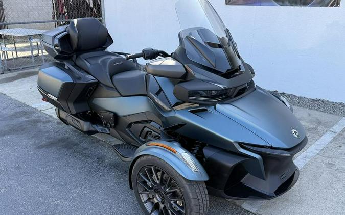 2026 Can-Am® Spyder RT Limited Platine